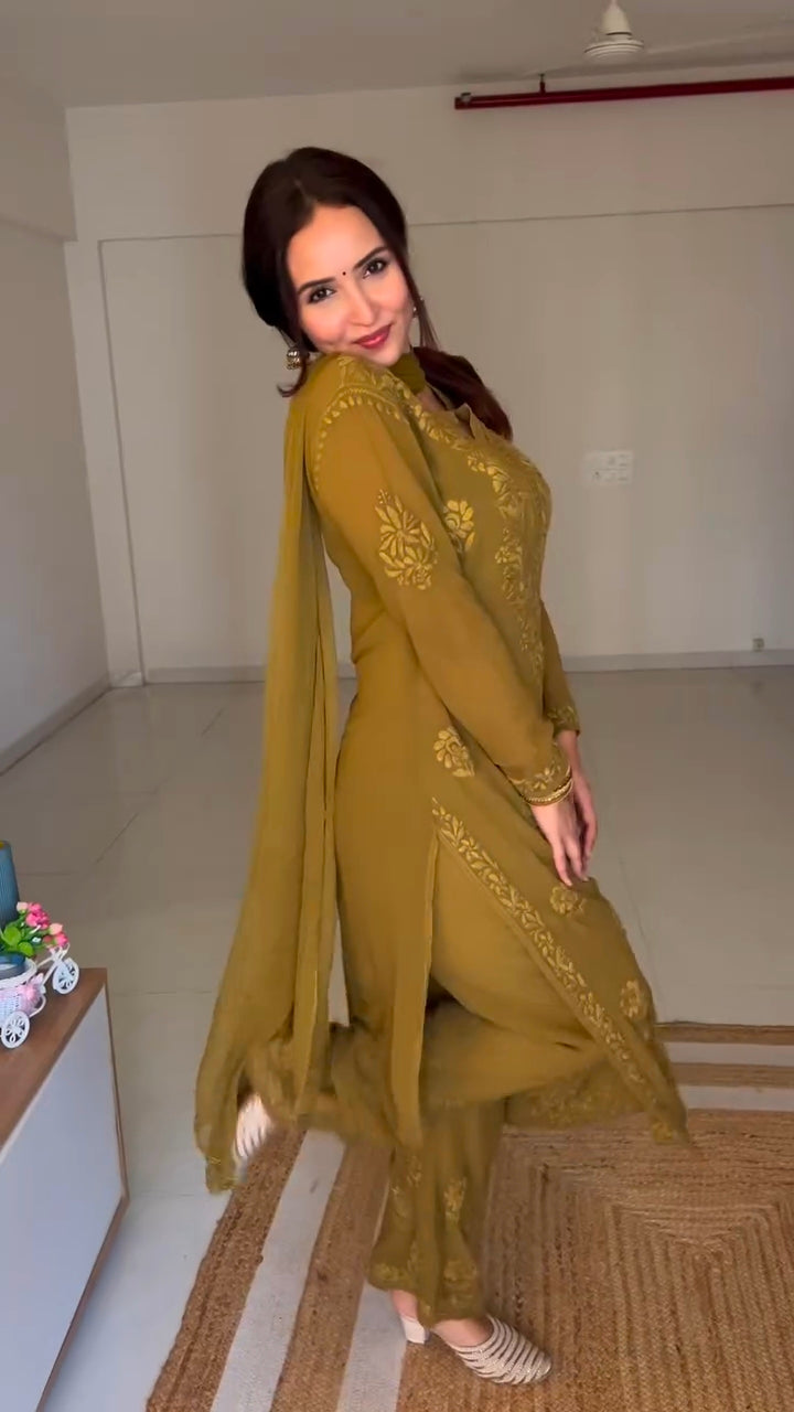Varsha Rekhate In Viscose Georgette Straight Kurta Set With 3D Work