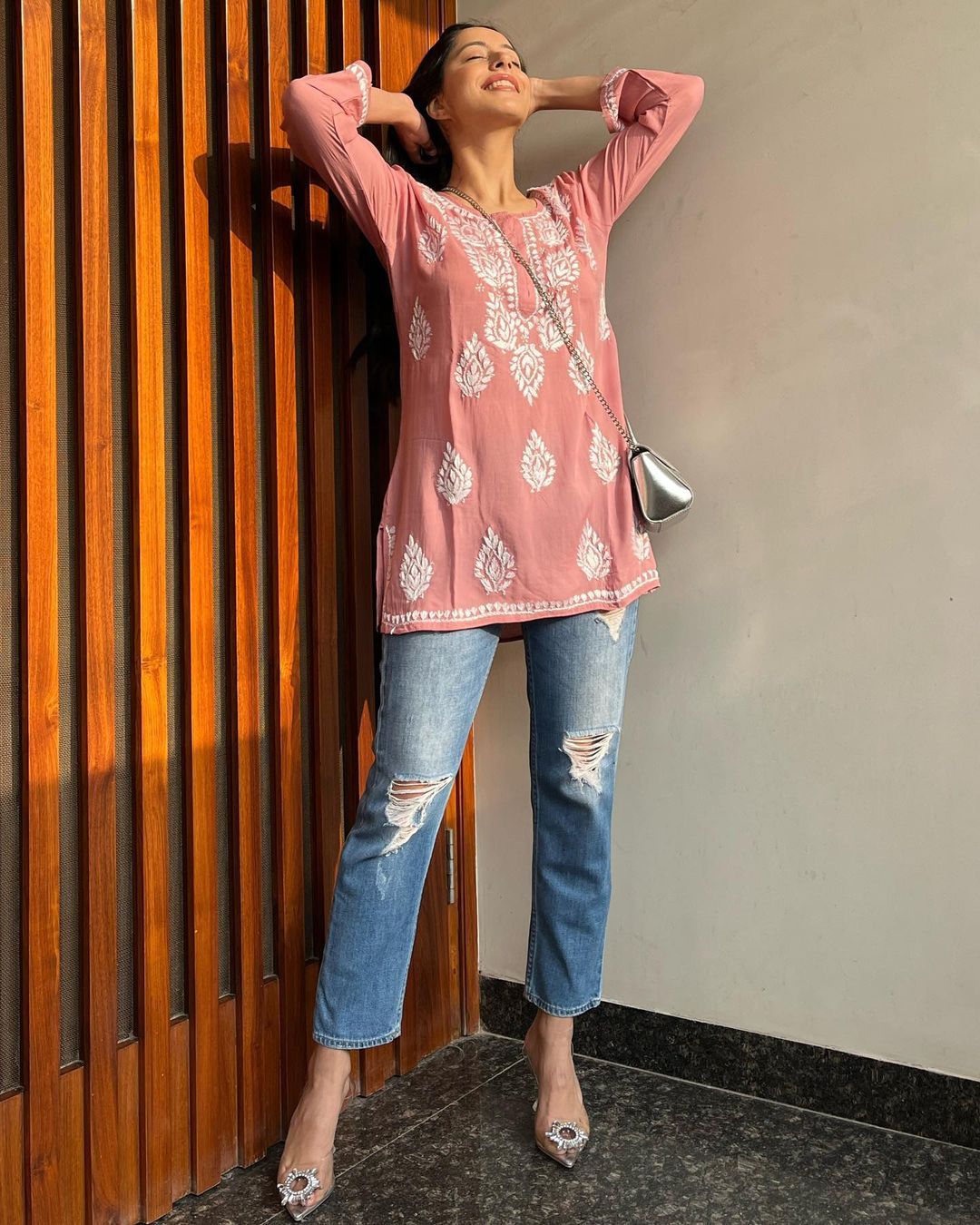 Women Chikan Embroidery Cotton Rayon A-line Kurta