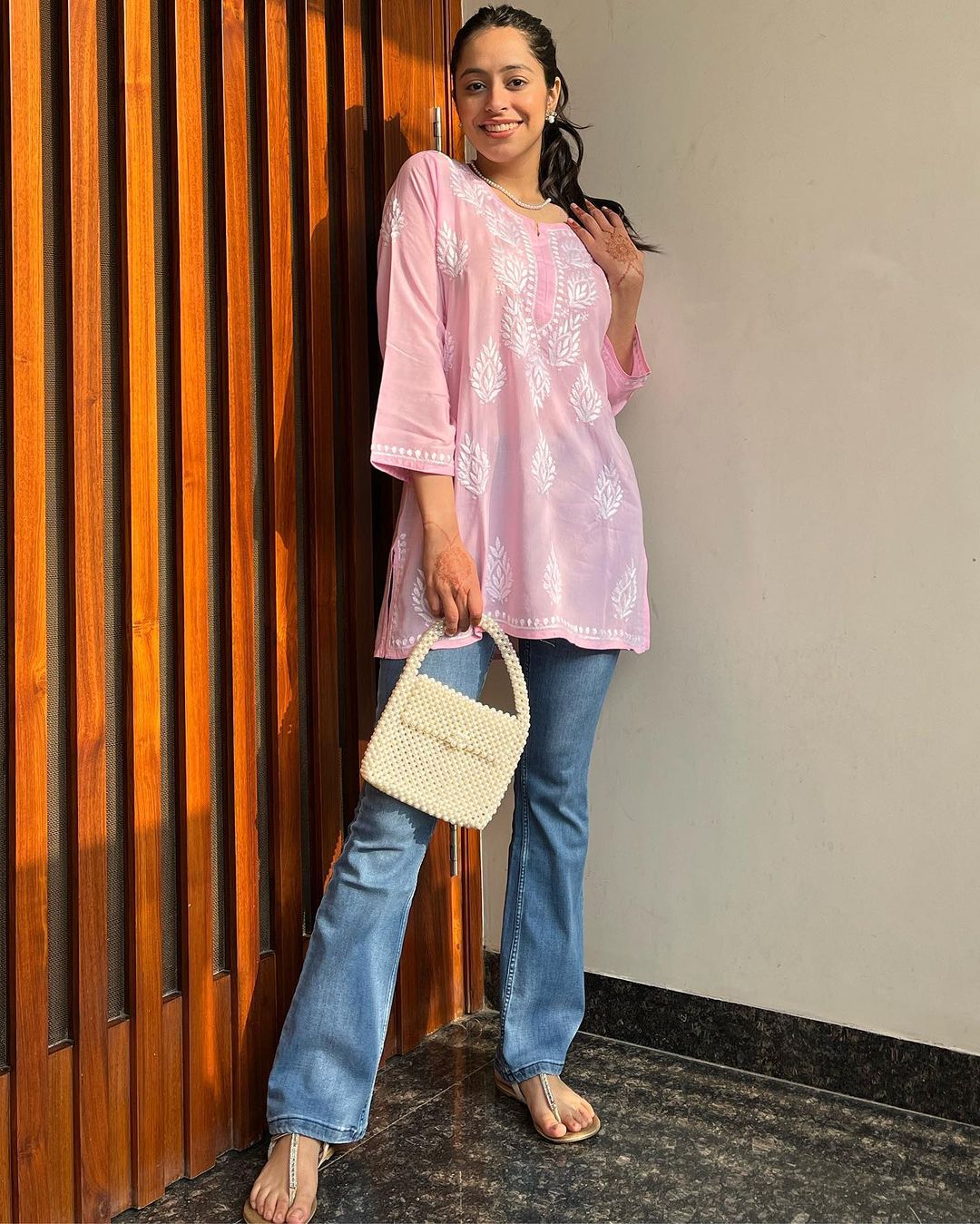 Women Chikan Embroidery Cotton Rayon A-line Kurta( pink)